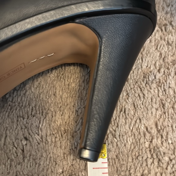 Vince Camaro open toe booties - Picture 5 of 5